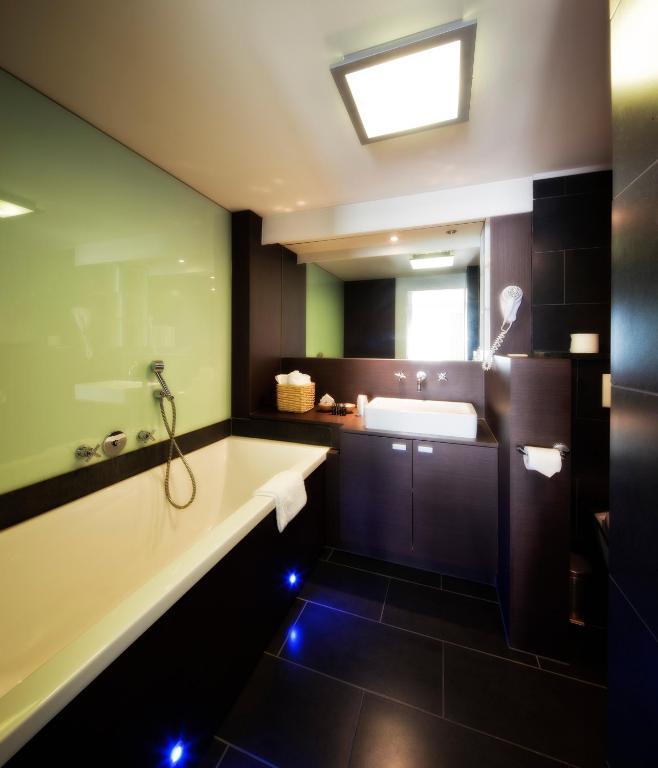 Van Der Valk Hotel Drongen Номер фото